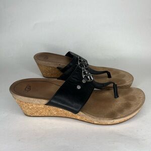 Ugg Sandals Wedge Heel Flip Flops Sandals Women Size 40.5 US 9.5
